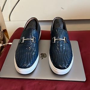 Like New!!!!! Only worn once there a size to big for me